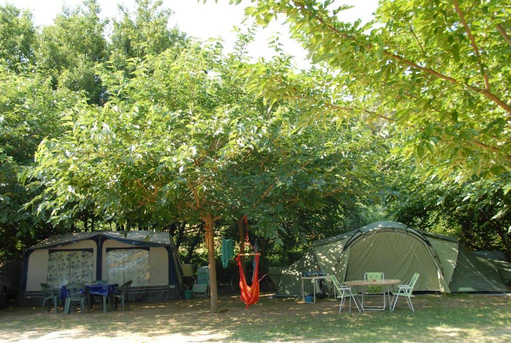Camping Des Alberes Laroque-des-Alberes Экстерьер фото