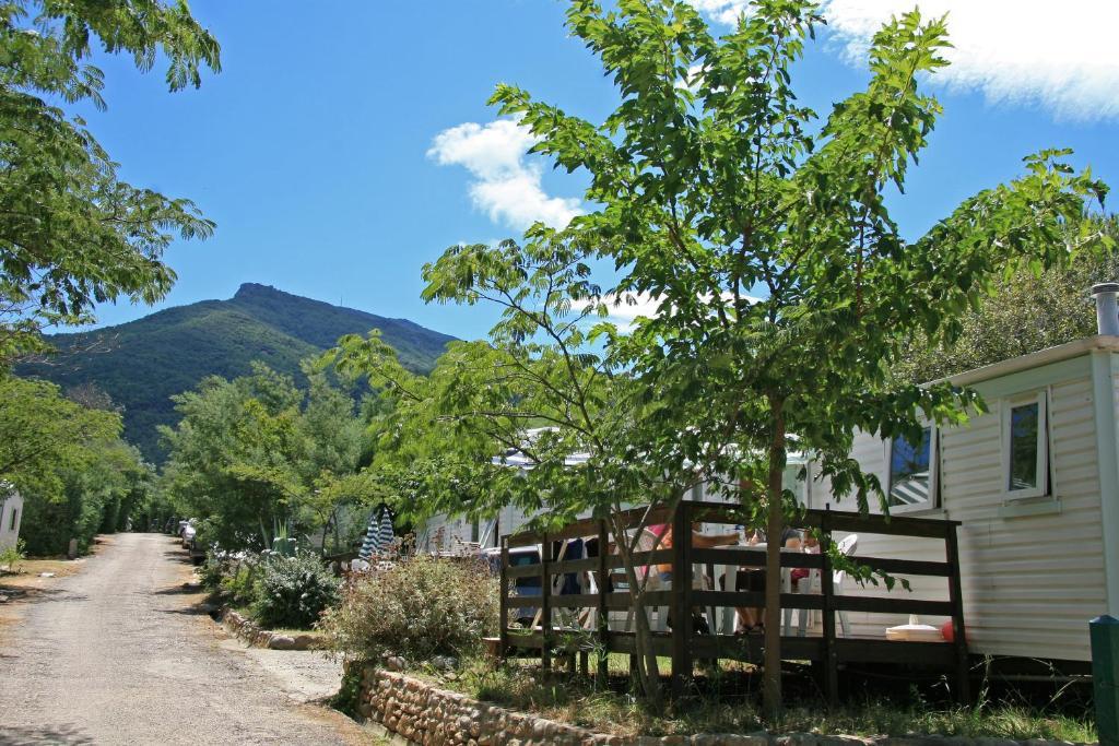 Camping Des Alberes Laroque-des-Alberes Экстерьер фото